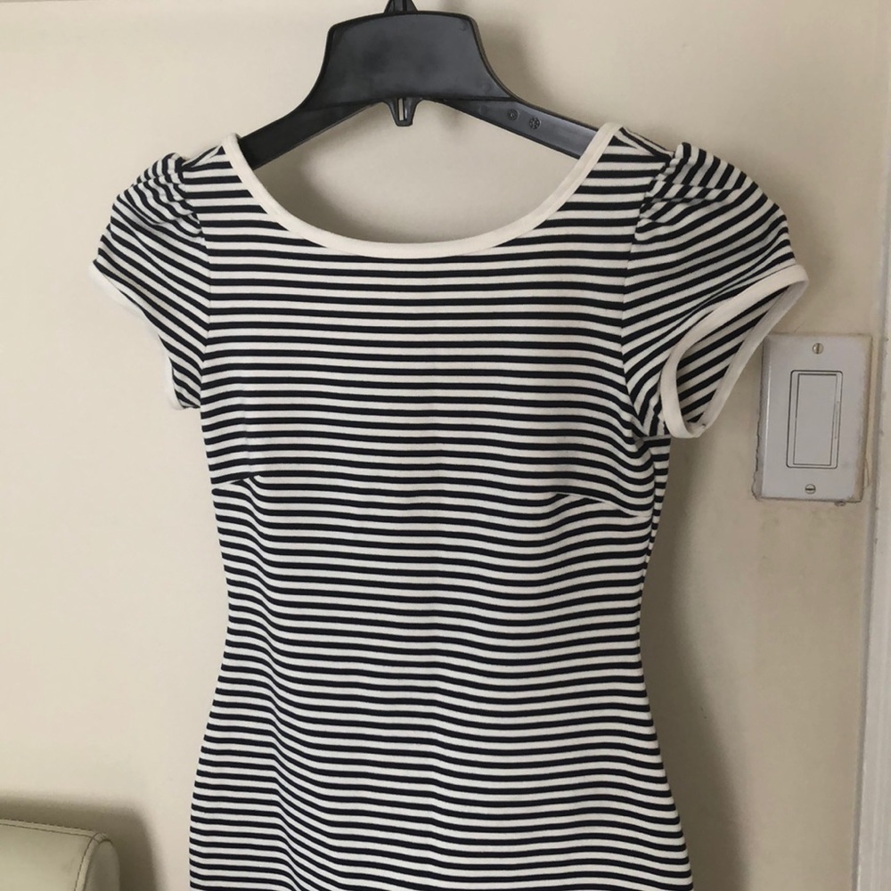 Dress - Picture 3 of 5